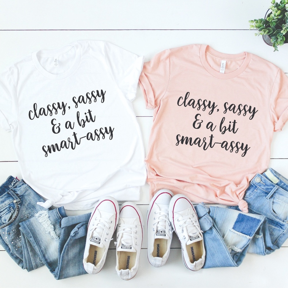 CLASSY SASSY SMART ASSY FUNNY GRAPHIC TEE SHIRT - Picture 1 of 2